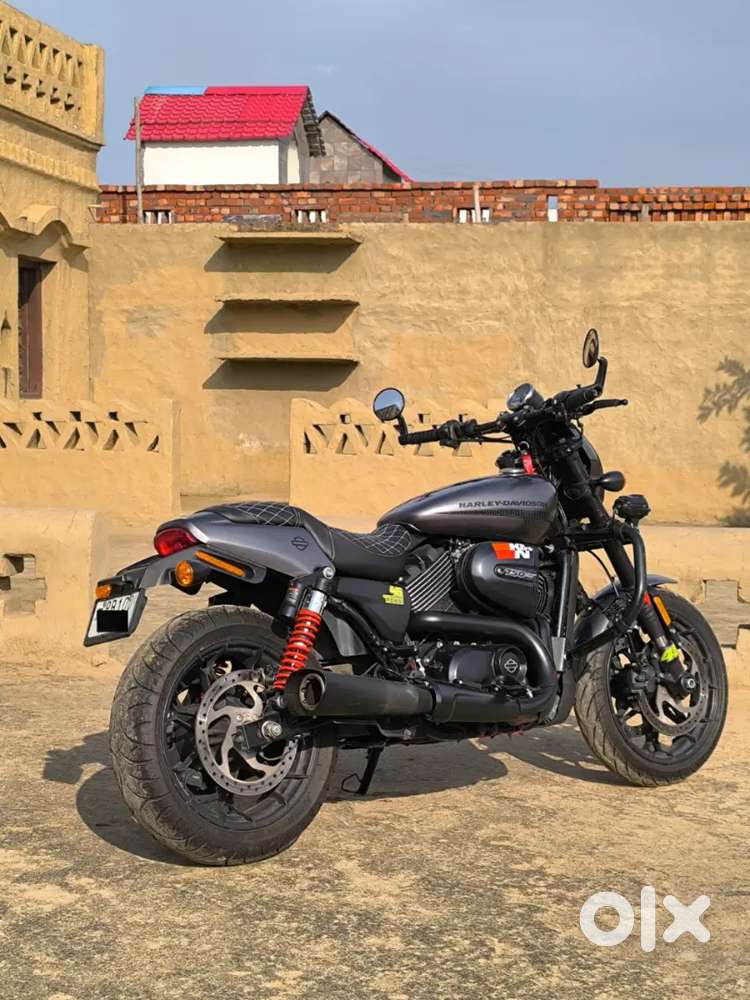 Harley Davidson Street Rod 750