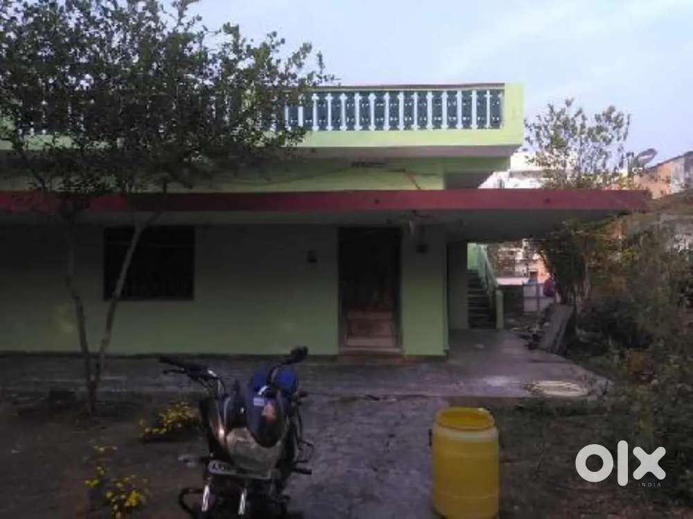 Collector office junction 800squareyards for sale 1.4L per square yard