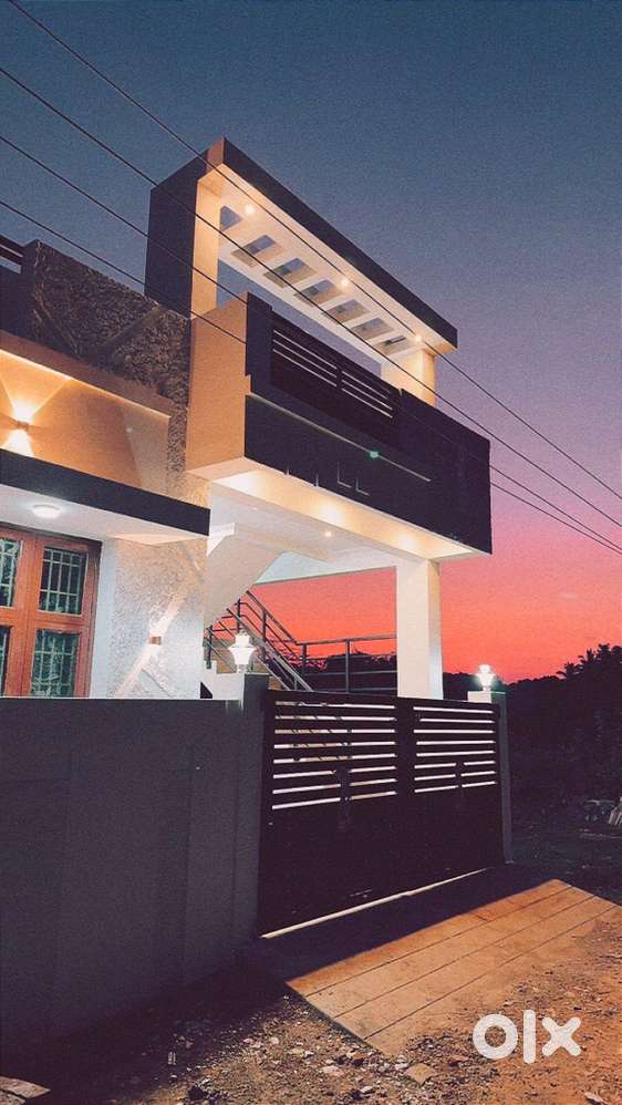 “2BHK House for Sale in Karaikudi[Near chellapan school]Ready to Move”