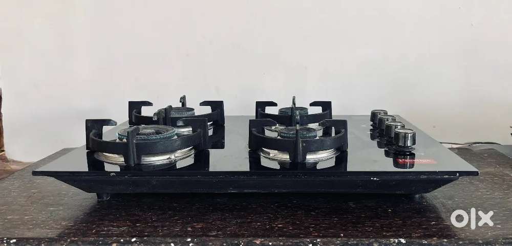 Prestige 4 Burner Hobtop  Auto Ignition  Brass Burners Glass Finish