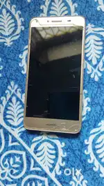 Huwai.  Isko thik kareana ho ha.   Mobile ka condition accha ha
