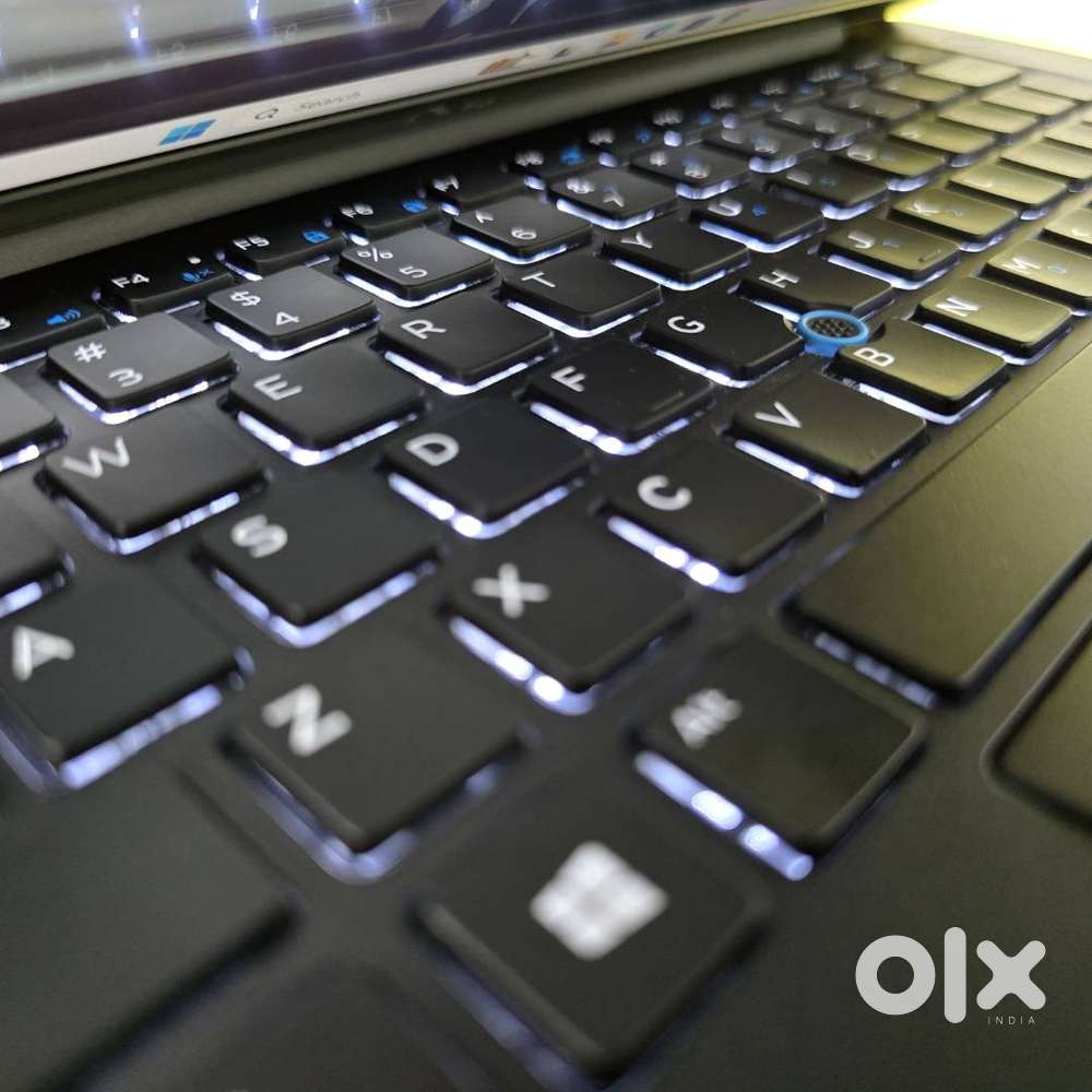 DELL 5400 MODEL LATITUDE SERIES INTEL CORE I7 8TH GEN PROCESSOR LAPTOP