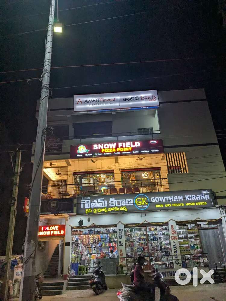 North facing SHOP FOR RENT