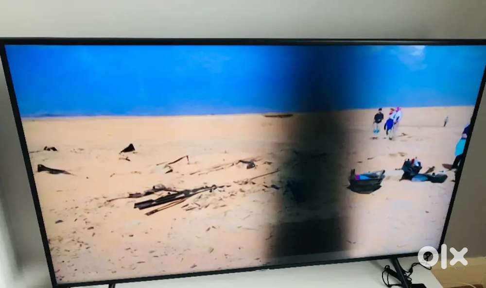 LED Samsung TV 43 inches