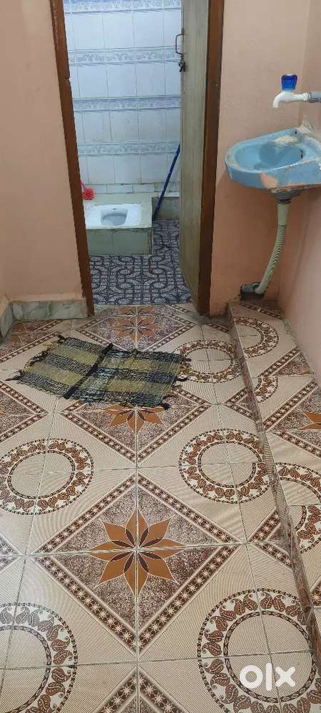 This is individual house located in Anna