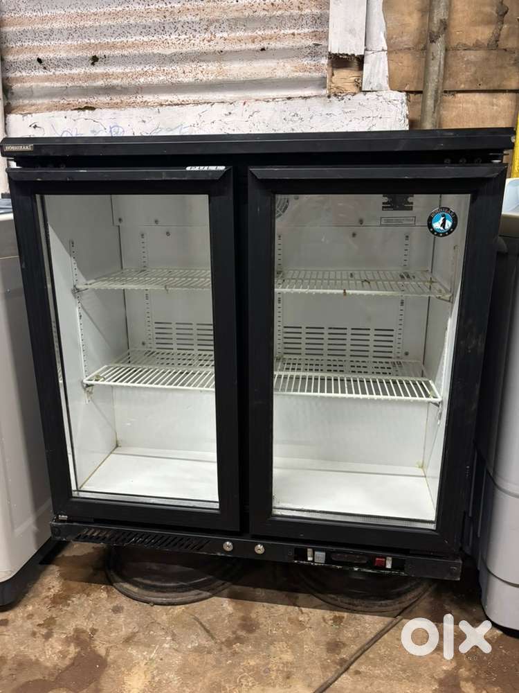 Commercial 226 liter refrigerator available good condition