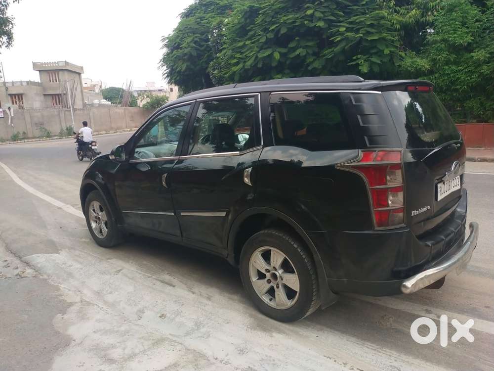 Mahindra XUV500 W8, 2012, Diesel