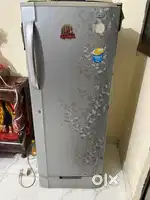 LG Fridge 165 litter
