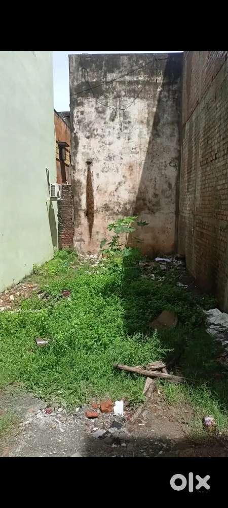 PLOT FOR SALE