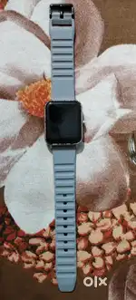 Noise clourfit smart watch OK char rahi Hai