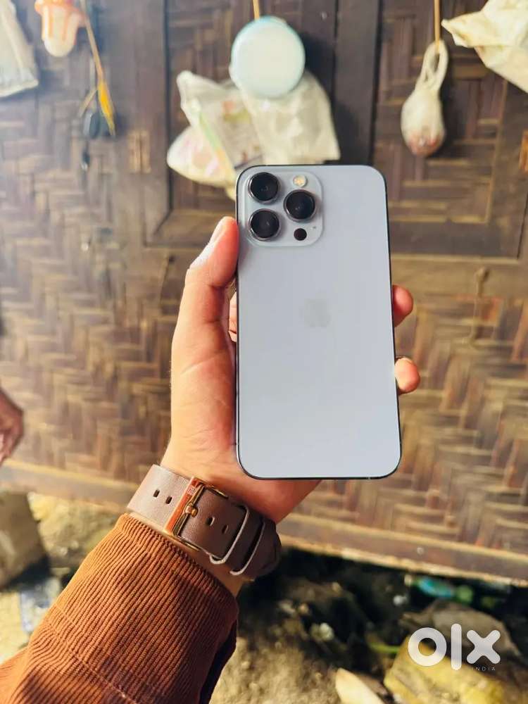 Iphone 13 pro max all original in new condition at less price