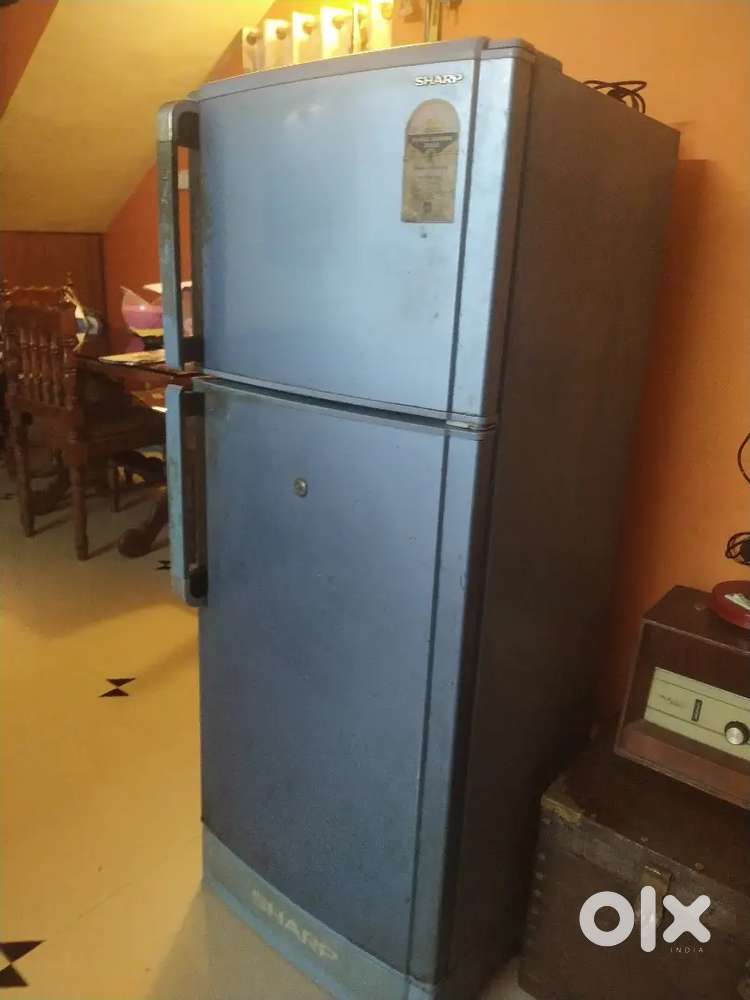 Sharp refrigerator