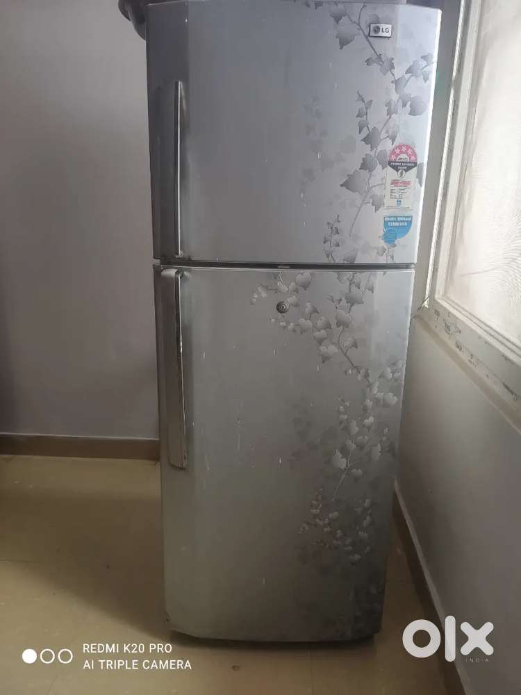 LG fridge, gross volume 240 liter