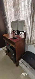 Computer Table