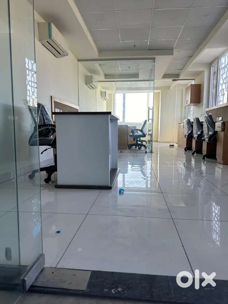 555sq ft Fully Furnished Office