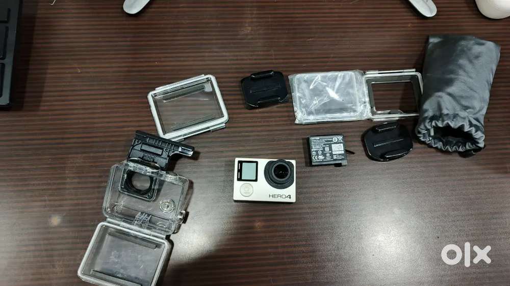 Go pro Hero 4 sale with all accessories