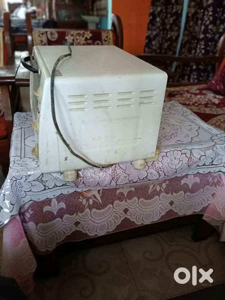 Electric oven in good condition