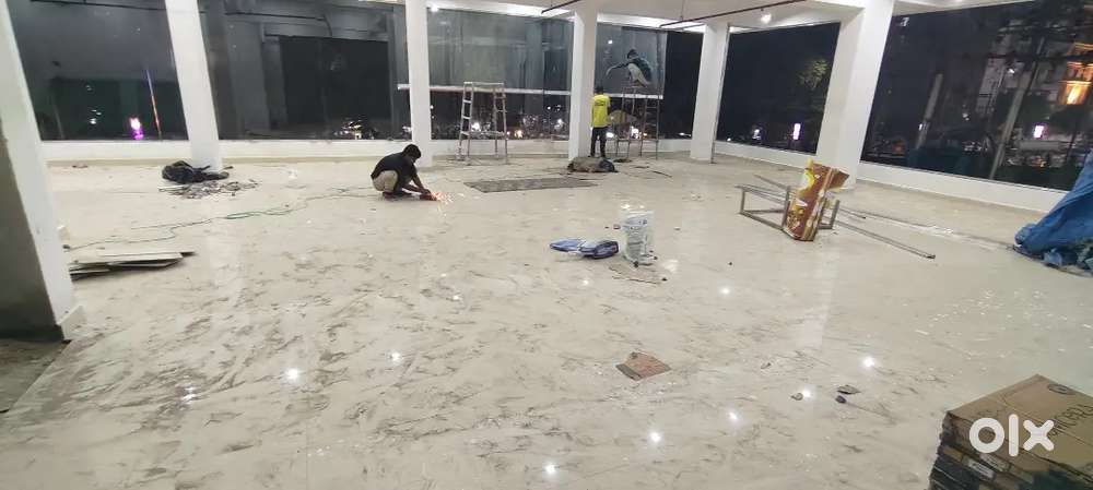 1400 feet hall for rent in SP Marg civil lines rent 1.15 lakh