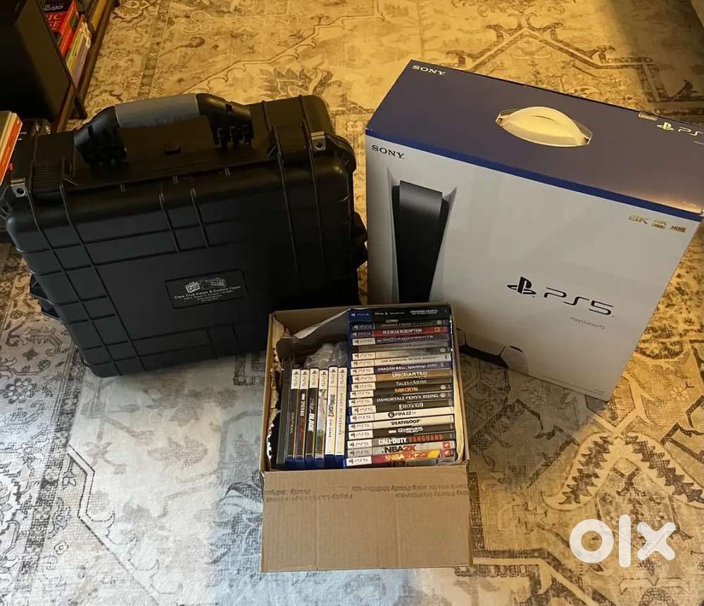 SONY PLAYSTATION 5 CFI-1115A PS5 825GB BLU-RAY EDITION