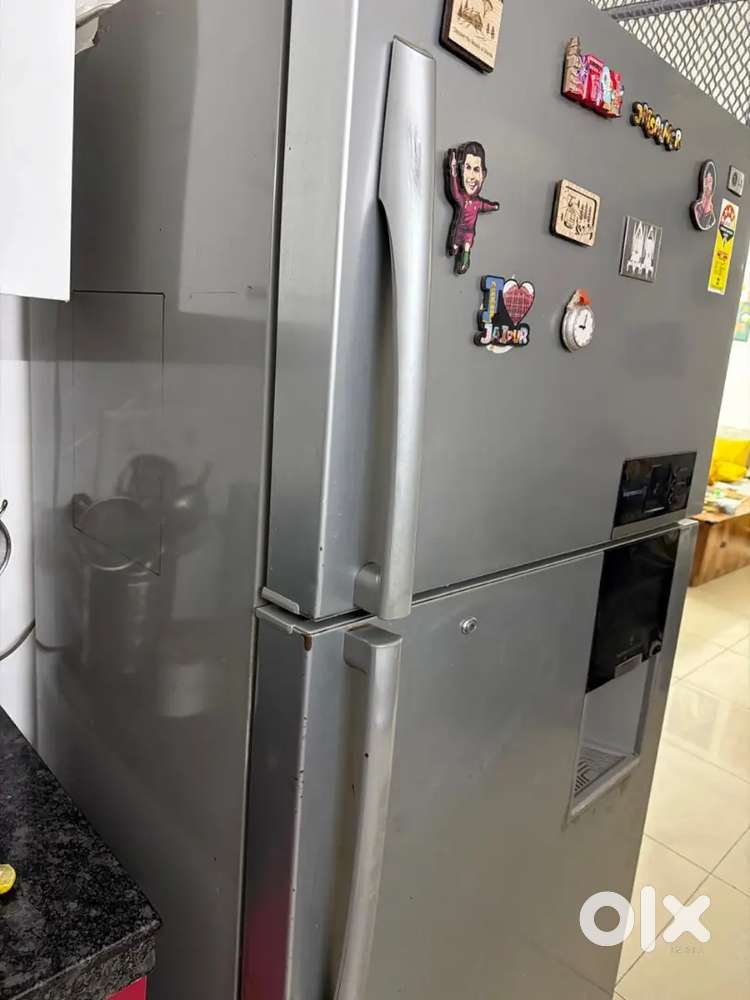 LG 559 litre double door fridge