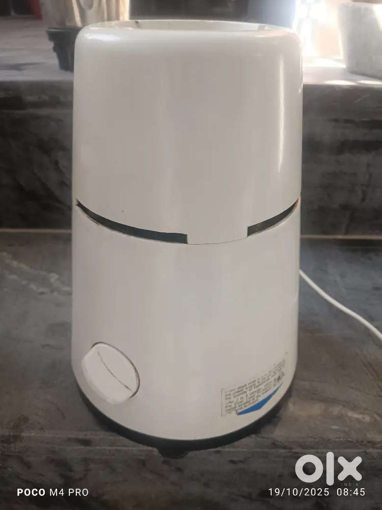 New Bajaj mixer six month old
