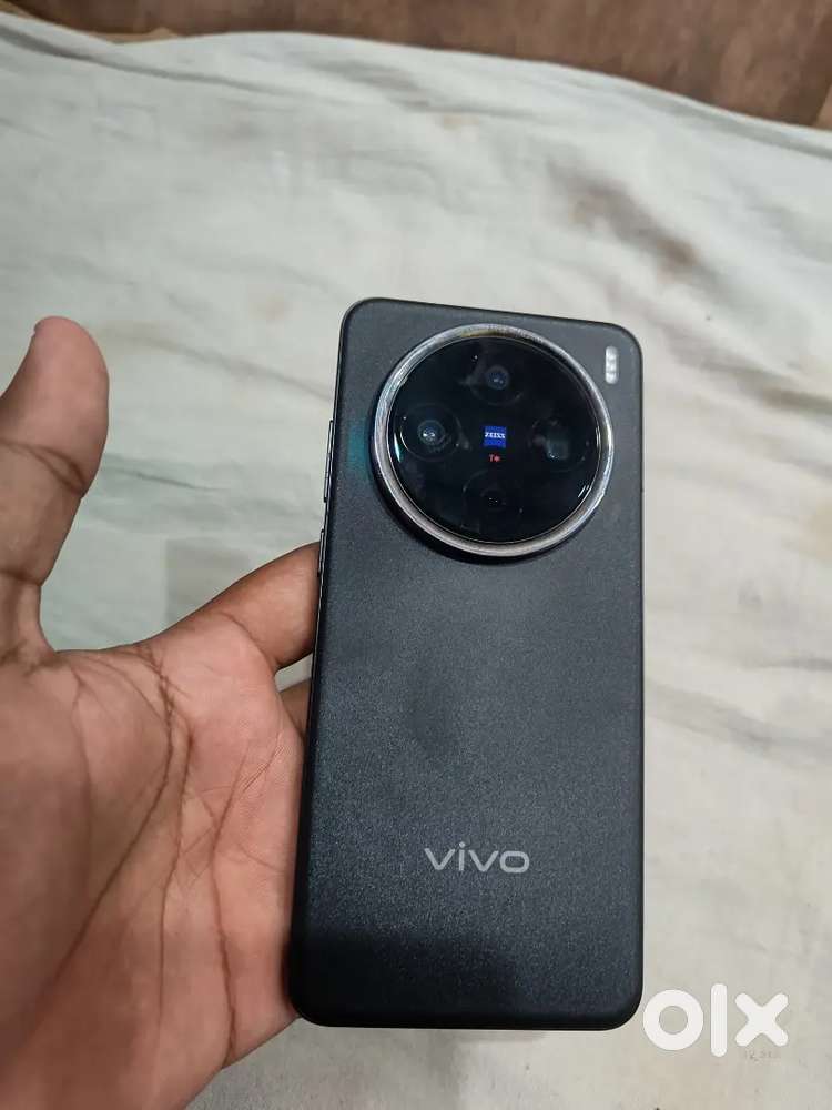 Vivo x200 Selling Because Of Money Problem