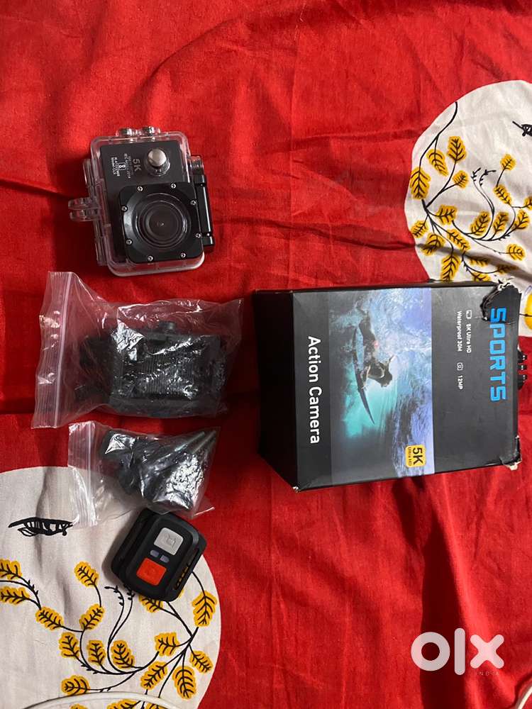 go pro 5 x all acceries availble with it only serious nd genioune buye