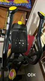 Cross trainer