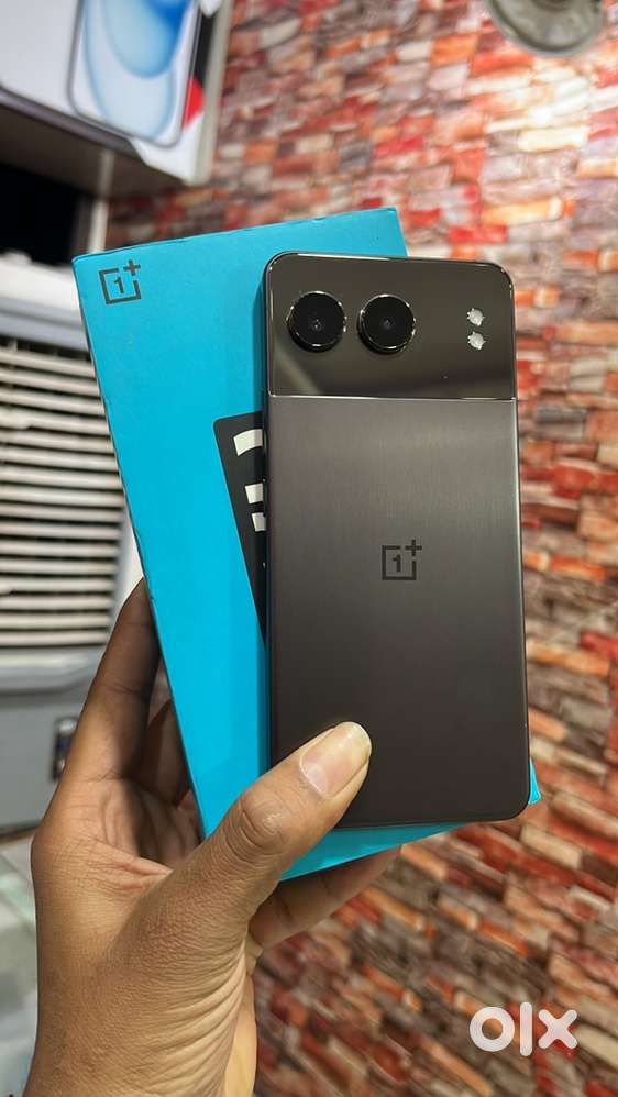Bhai log apna phone bechan ho yah lena ho