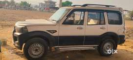 Mahindra Scorpio 2016 Diesel 130000 Km Driven