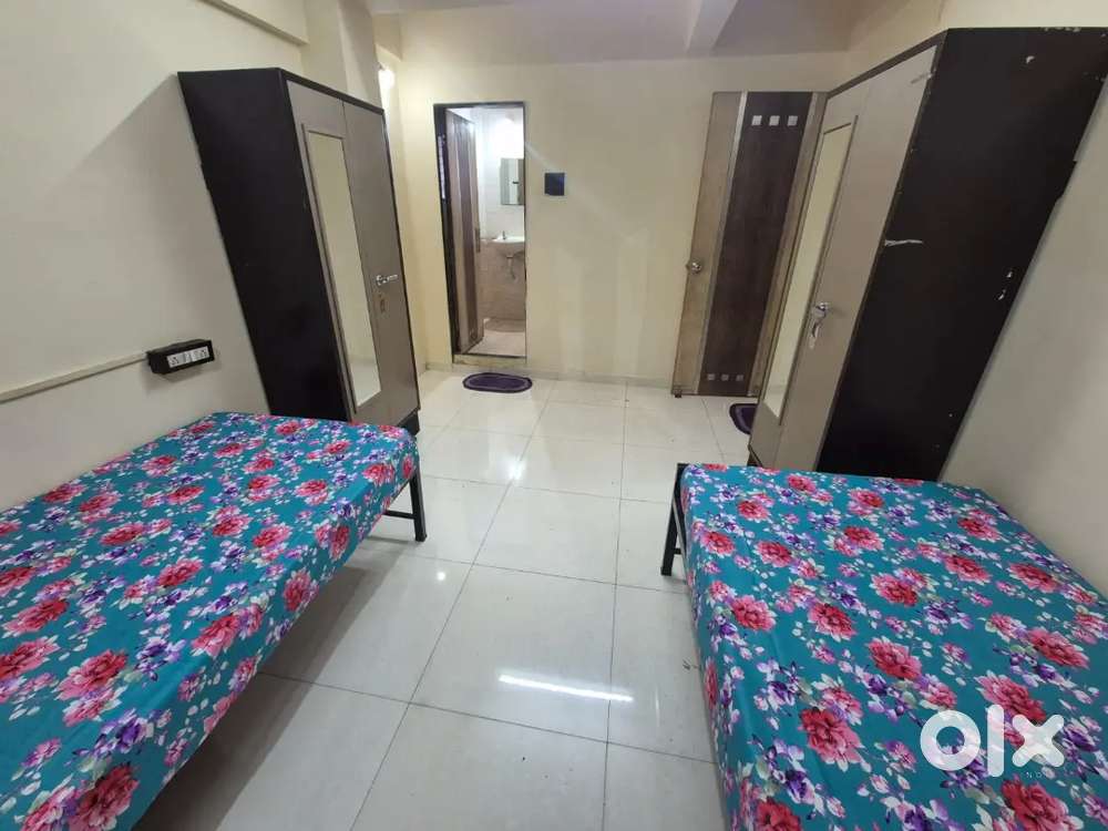 IN NERUL Fully furnished pg at prime spot ac non ac no brokerage