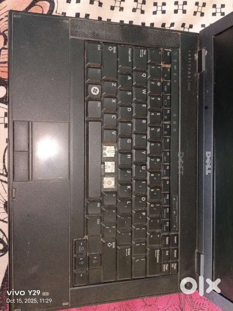 Laptop-Dell with processor 2.10 GHz and installed Ram 4.00GB