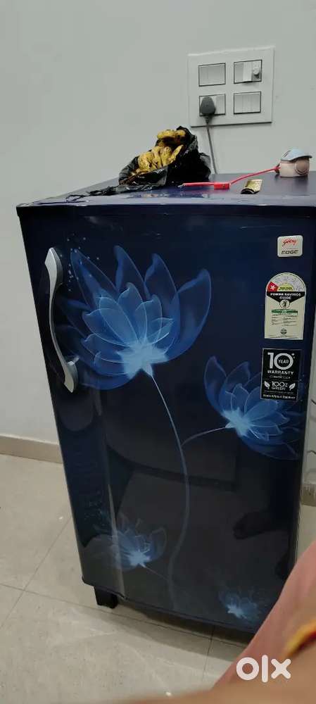 Godraj 180 1 year old new refrigerator fridge in waranty