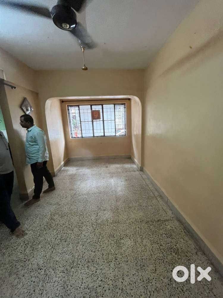Nice 1Bhk Nr Karve statue/Dahanukar immediate on rent