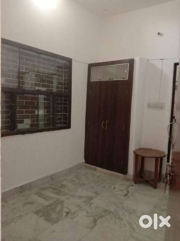 2 bed room set including bike parking