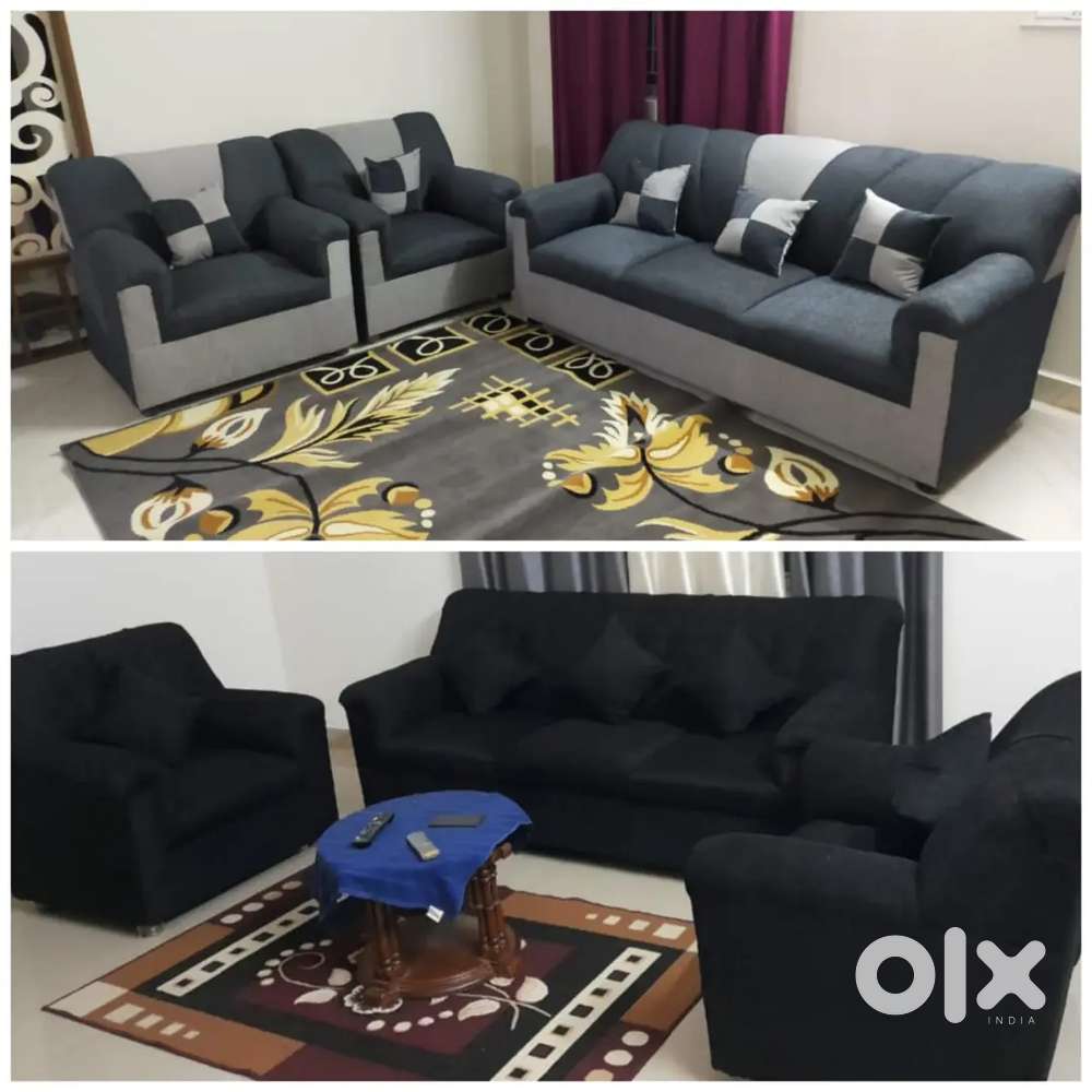 August offer sofa