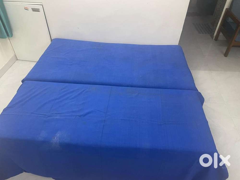 Trundle Double Bed with Latex Layer Memory Foam Mattress