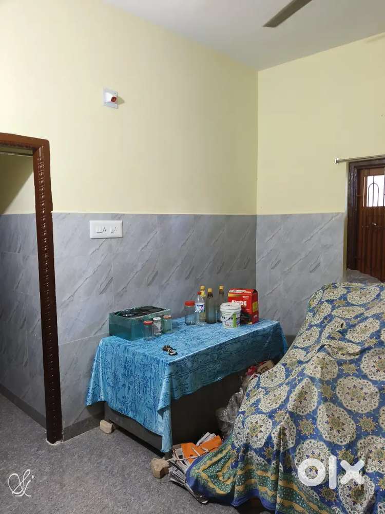 2 BHK House for Rent Family Only