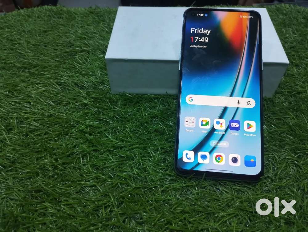 ONE PLUS NORD 2 5G ~~ 8GB RAM ~ 128GB MEMORY