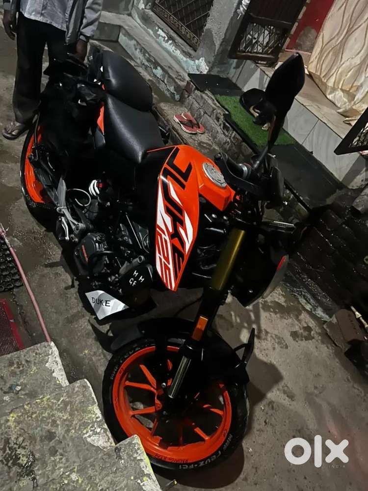 Brand new condition duke125 BS6 2021 model No need to speed money