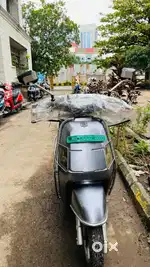 Electric scooty good condition