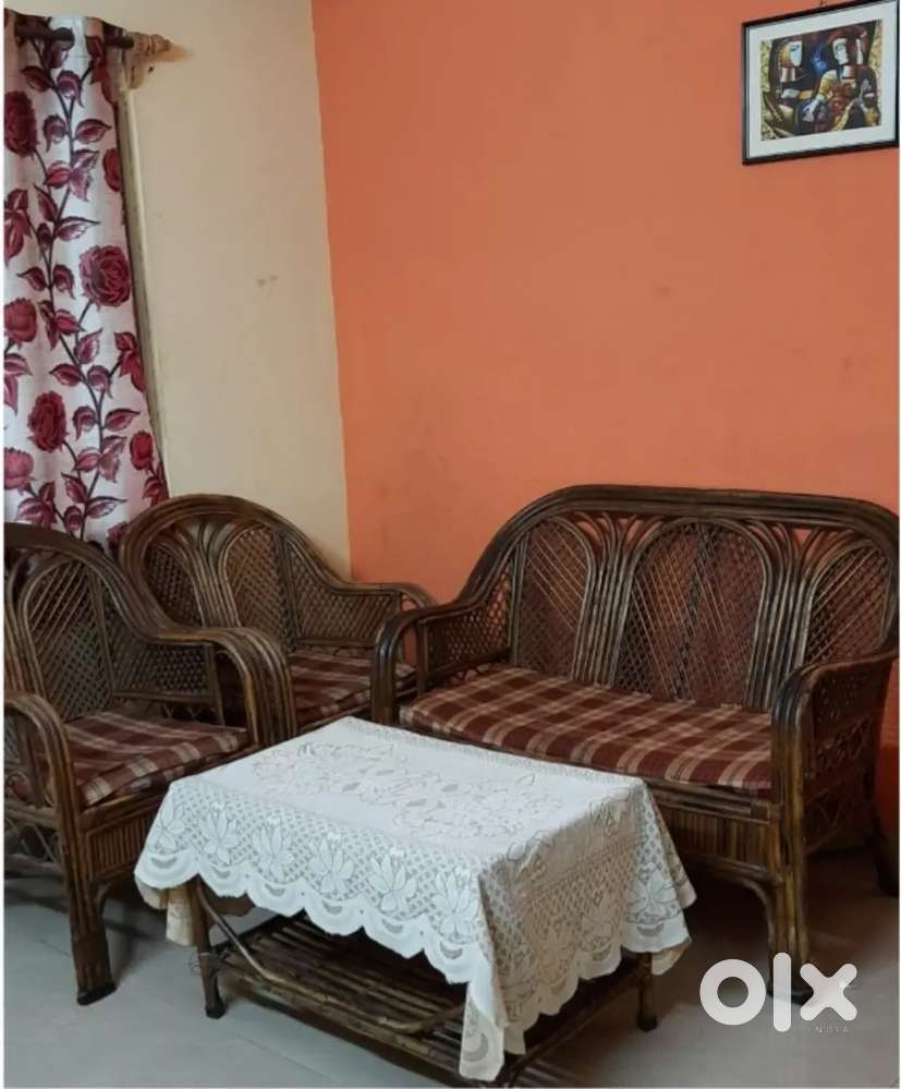 3 BHK,1255 sq ft,furnished & S-E open flat near dumdum airport on rent