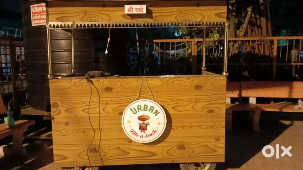 Patties banana, serve karna, safai aur stall sambhalna