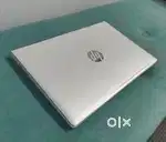 Show room condition hp Elite book i5-8th gen laptop rs 22000 only.