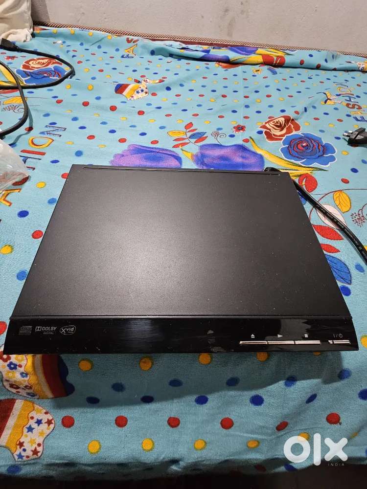 Sony DVD player for sale.+Cello toaster.
