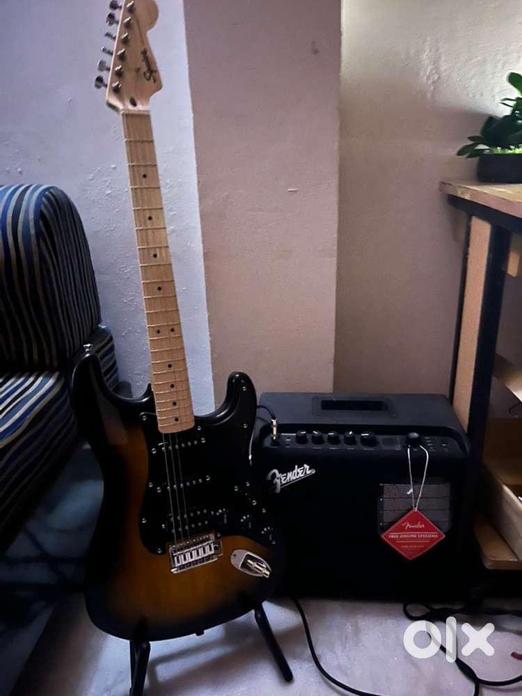 Fender Mustang Lt25 and fender sonic stratocaster