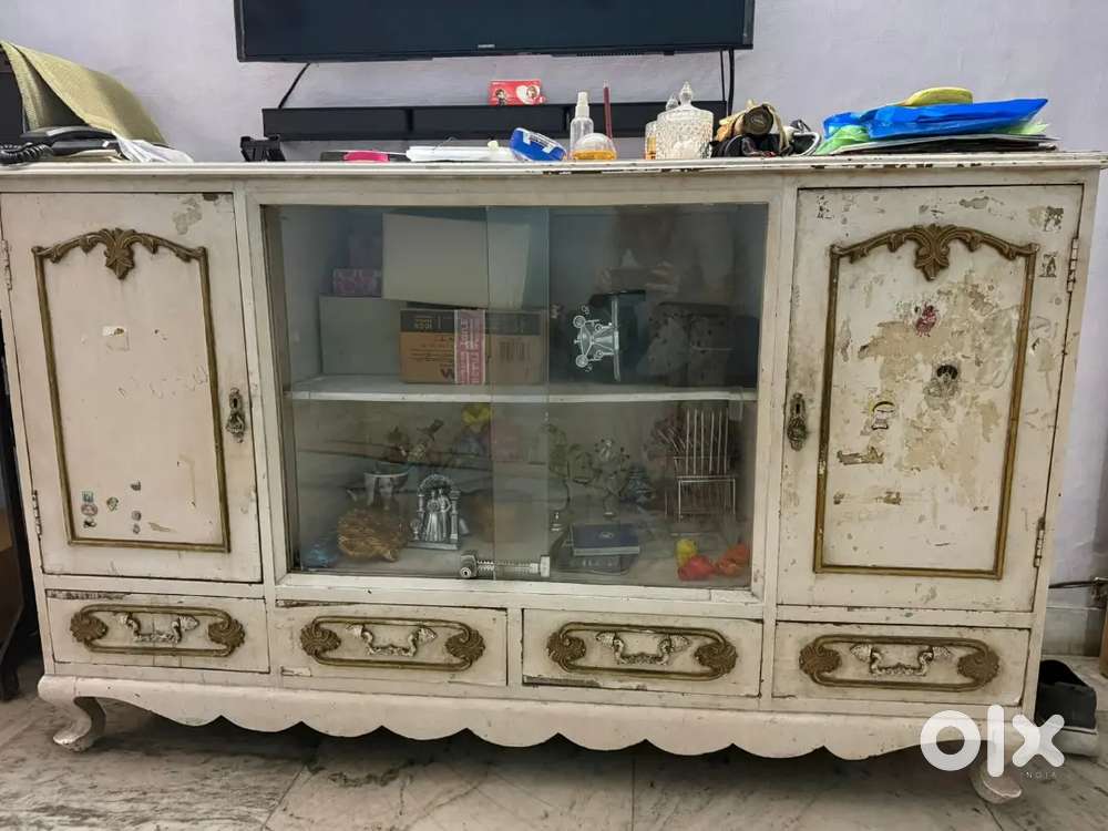 Teakwood showcase almirah