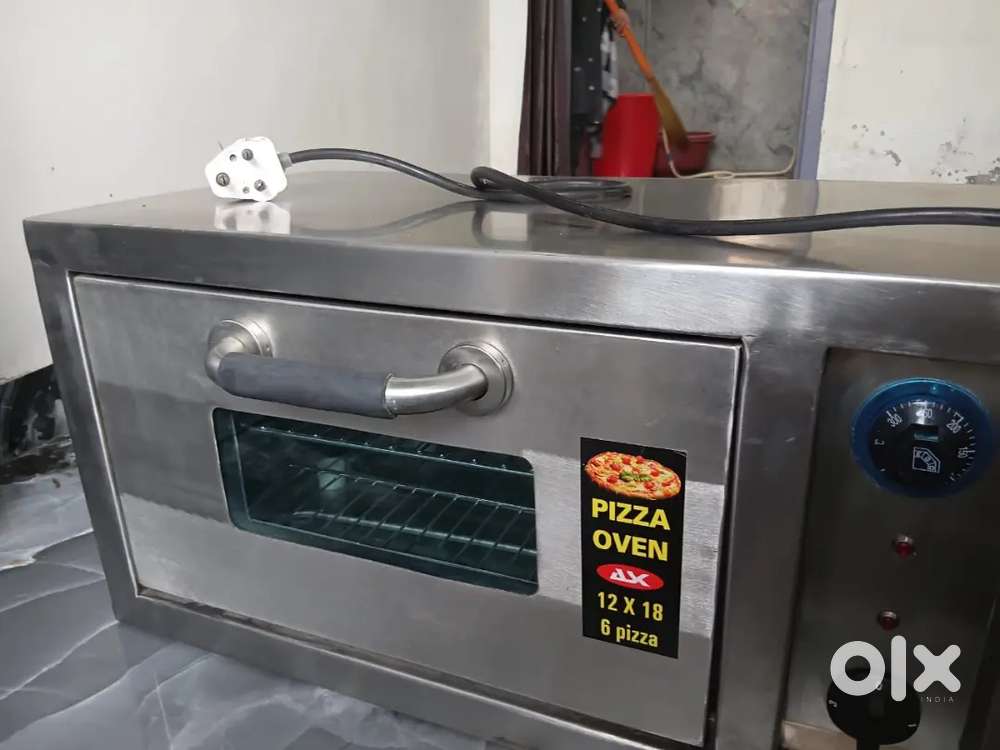 Unused Commecial electric oven 6 pizza