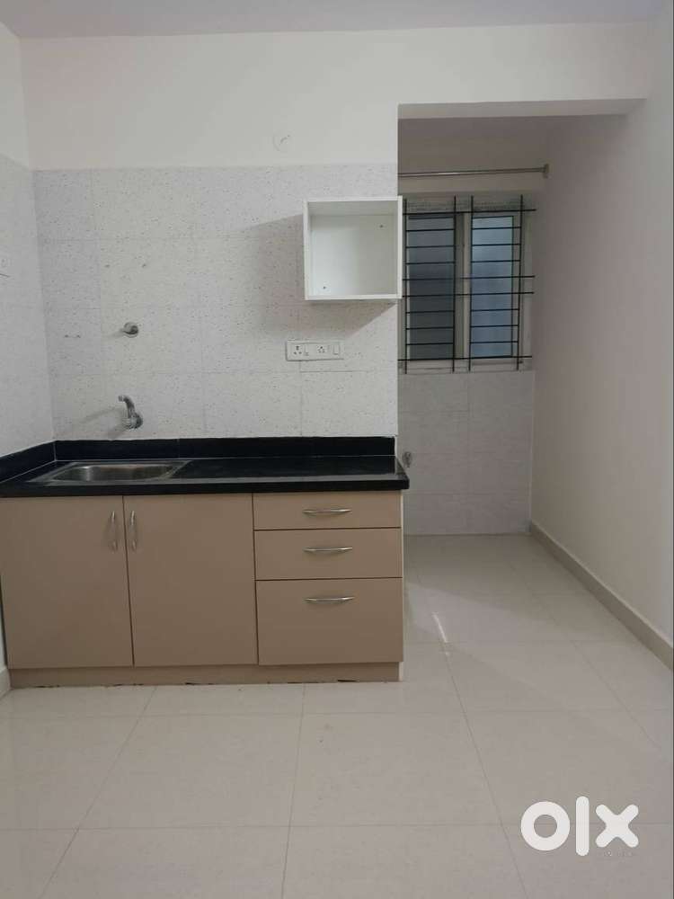 Studio/1RK Semi furnished flat rent Borewell Rd, Dodsworth Layout, Whi