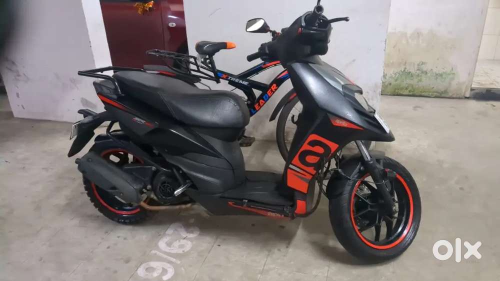Aprilia SR 150